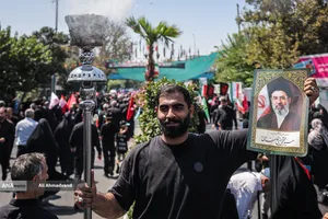 پیاده&zwnj;روی جاماندگان اربعین در تهران
