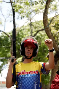 آموزش غیرنظامیان در ونزوئلا