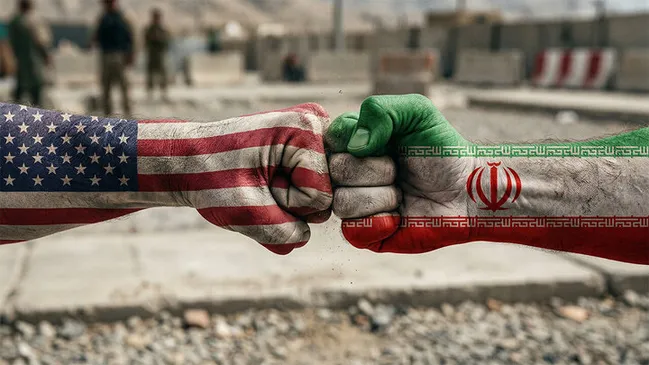 آمریکا اگر می‌توانست، مادر بمب‌ها را در جنگ رمضان به کار می‌گرفت/ تصمیم درباره خروج از NPT تابع منافع ملی