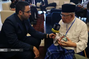 گفتگو با مهمانان خارجی آیین بدرقه آقای شهید ایران، رهبر شهید انقلاب