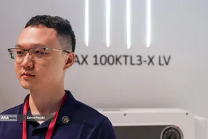 بیست و پنجمین نمایشگاه بین المللی صنعت برق ایران و پانزدهمین نمایشگاه بین المللی انرژی های تجدیدپذیر و بهره وری انرژی برق ایران