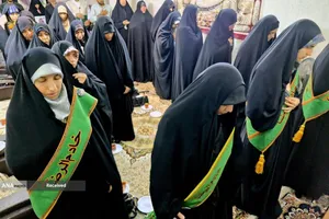 دیدار خادمیاران و یاوران رضوی با خانواده شهدا