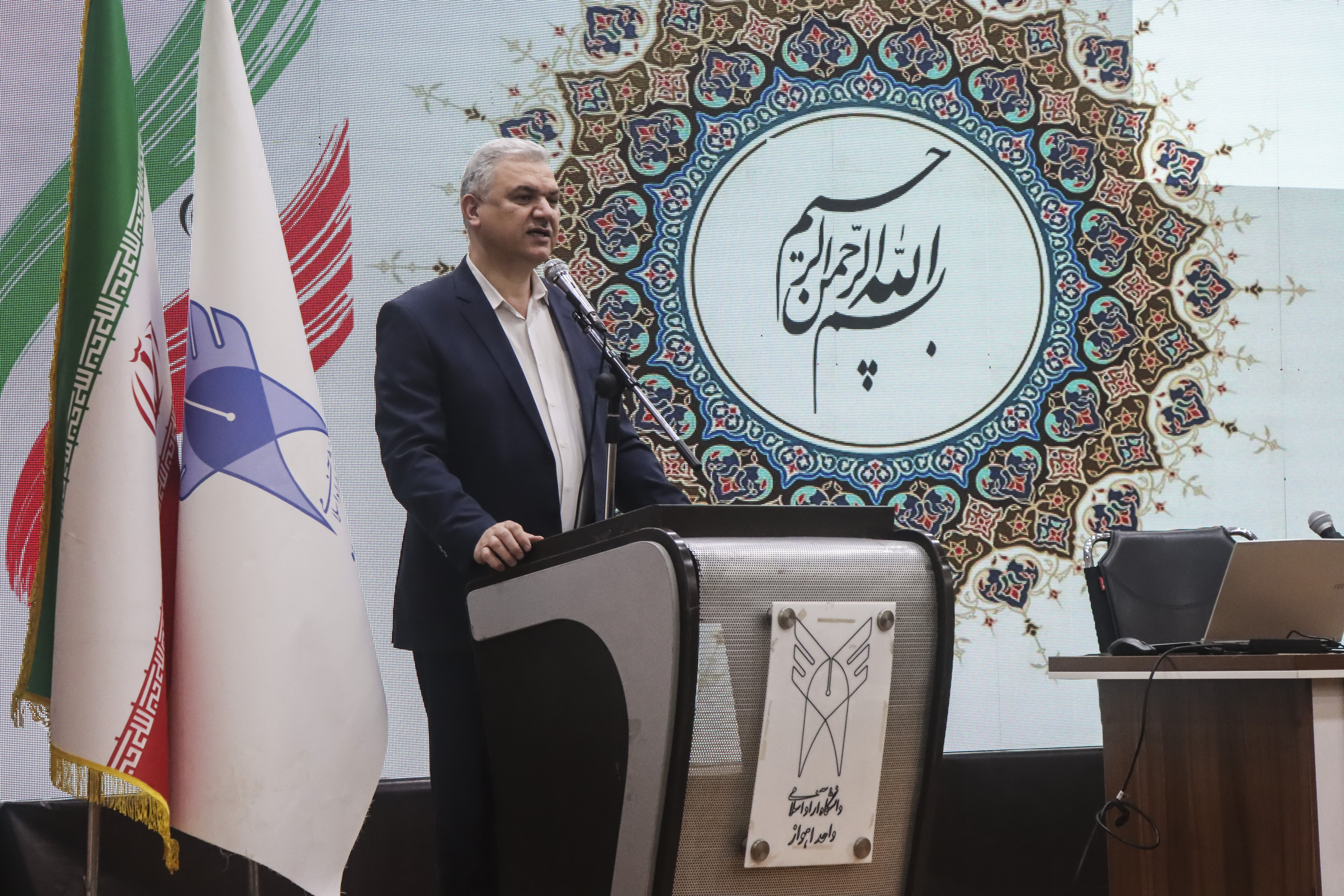 برگزاری دوره توان‌افزایی هیأت علمی در اهواز با حضور دبیرکل هیأت مؤسس دانشگاه آزاد