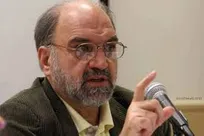 عبدالکریم سروش: اگر سربازان شجاع ما نبودند متجاوزان کشور را بلعیده بودند / سلطنت‌طلبان را هم‌وطن خود نمی‌دانیم