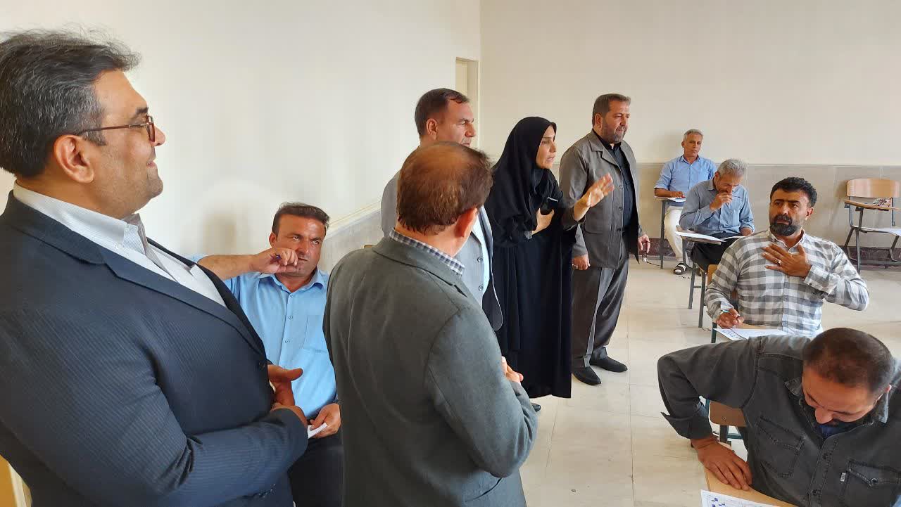 میزبانی دانشگاه آزاد اسلامی میاندوآب از آزمون بزرگ دهیاران جنوب آذربایجان‌غربی