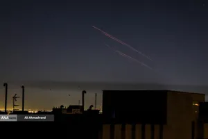 فعالیت پدافند هوایی علیه اهداف متخاصم در آسمان تهران