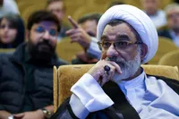 خسروپناه: برای عکاسان و هنرمندان حاضر در میدان جنگ مجوز ویژه صادر شود/ برای تسهیل فعالیت هنرمندان مصوبه می‌گذرانیم