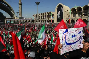 مراسم وداع با رهبر شهید انقلاب حضرت آیت الله سیدعلی خامنه&zwnj;ای (ره) و خانواده ایشان