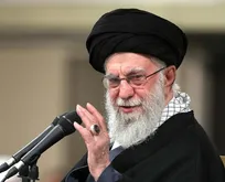 قائد-الثورة-الإسلامية-يشدد-على-أهمية-حضور-الشعب-في-الذكرى-الـ47-للثورة