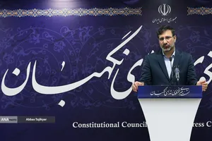 نشست خبری هادی طحان نظیف سخنگوی شورای نگهبان