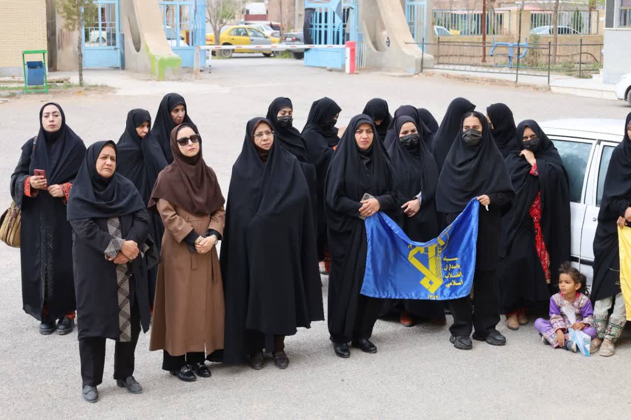 خروش دانشگاهیان دانشگاه آزاد اسلامی در حمایت از فاتحان خیبر