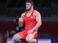 مصاف دور اولی جانشین سعدالله‌یف با آیتموخان و دوئل سنگین‌وزن‌های آمریکا و روسیه در کشتی اول