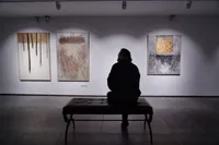 «آن درخت آشنا» ترکیبی از نقاشی و مجسمه‌سازی هنرمندانه است