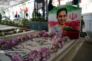  زیارت اهل قبور در پنجشنبه آخر سال 