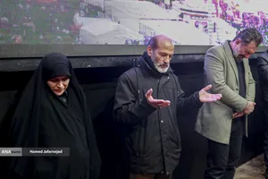  اجتماع مردمی در خونخواهی امام شهید امت - خیابان پیروزی چهارراه کوکاکولا