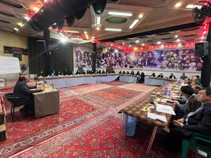 تکریم خانواده شهید علی خدادادی 