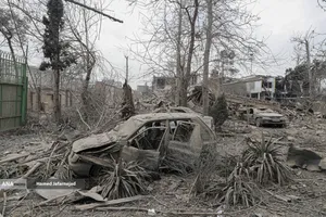 حمله هوایی جنگنده&zwnj;های اسرائیلی_آمریکایی به خیابان پیروزی تهران