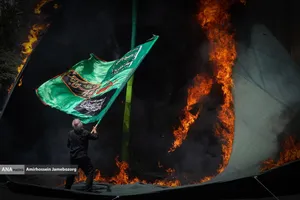 خیمه سوزان ظهر عاشورا - چهارراه گلوبندک تهران