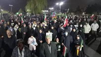 تجمع در میادین شهر برای بیعت با رهبر جدید و خونخواهی امام شهید