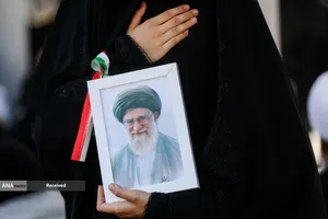 تشییع پیکر مطهر آقای شهید ایران و خانواده ایشان در مشهد