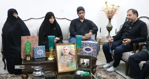 دیدار و تکریم خادمیاران رضوی منطقه 14 تهران با خانواده شهید محمدرضا زندی
