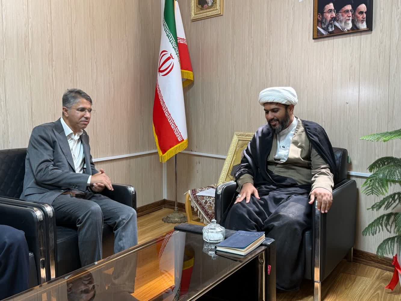 دانشگاه آزاد اسلامی محور بهرهگیری از ظرفیت نخبگان علمی باشد دانشگاه آزاد اسلامی محور بهرهگیری از ظرفیت نخبگان علمی باشد