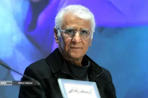 پرویز آبنار مدیر صدابرداری در نشست خبری فیلم سینمایی بچه های مردم