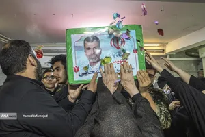 وداع با پیکر بسیجی شهید حسین یوسفخانی