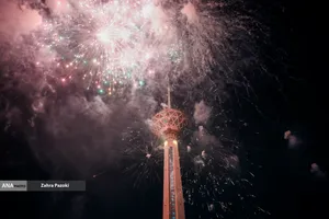 نورافشانی شب