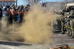  صحنه درگیری میان نیروهای آمریکایی و مردم 