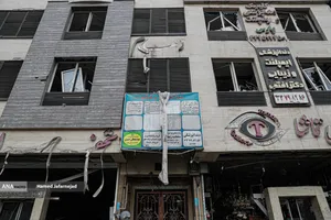 حمله هوایی جنگنده&zwnj;های اسرائیلی_آمریکایی به خیابان پیروزی تهران