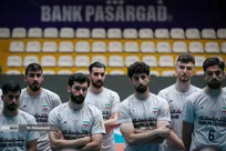 پیاتزا 30 والیبالیست را به اردو فراخواند