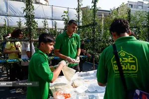 آیین مهمانی کیلومتری غدیر