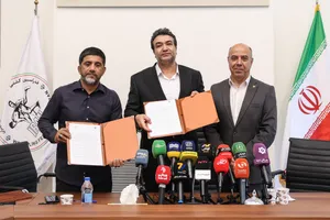 مراسم امضای تفاهم&zwnj;نامه همکاری فدراسیون کشتی و دانشگاه آزاد اسلامی
