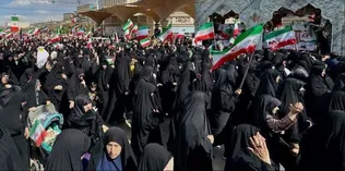 تشییع باشکوه شهدای جنگ رمضان در قم