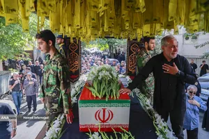 تشییع و تدفین پیکر مطهر بسیجی شهید حسین یوسفخانی