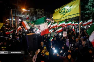 اجتماع مردمی در خونخواهی امام شهید امت - میدان امامت
