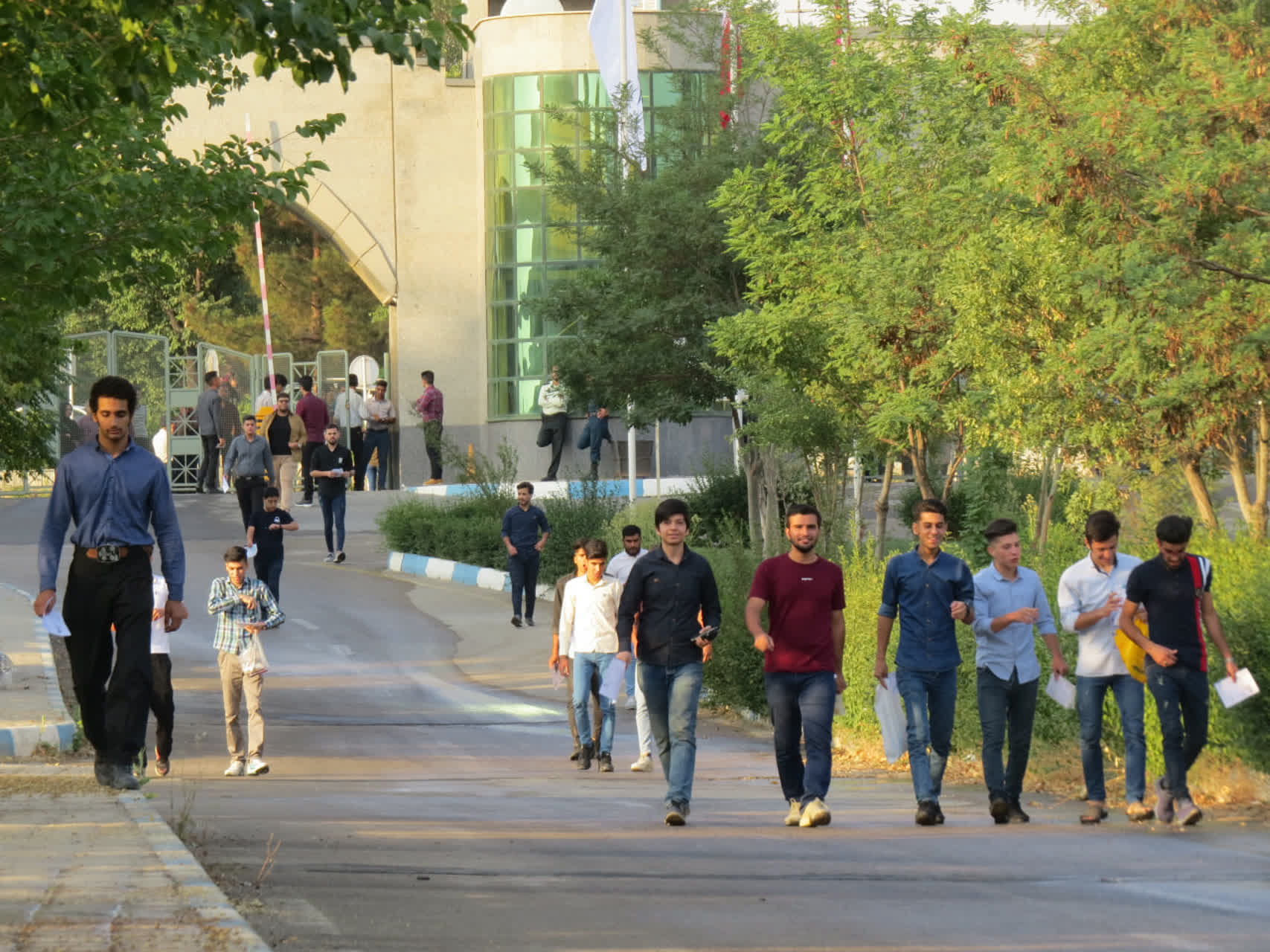 فولادشهر، قطب صنعت و آموزش/ دانشگاه آزاد نجفآباد؛ از لجستیک و زنجیره تأمین تا علوم تصمیم و دانش فولادشهر، قطب صنعت و آموزش/ دانشگاه آزاد نجفآباد؛ از لجستیک و زنجیره تأمین تا علوم تصمیم و دانش