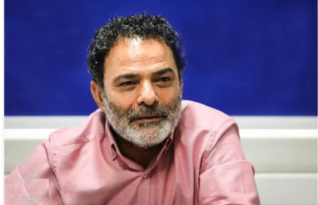 گوشه‌نشینی برخی چهره‌ها شرم‌آور است/ کاش در تجمع‌های مردمی، صف صنف هنرمندان داشته باشیم