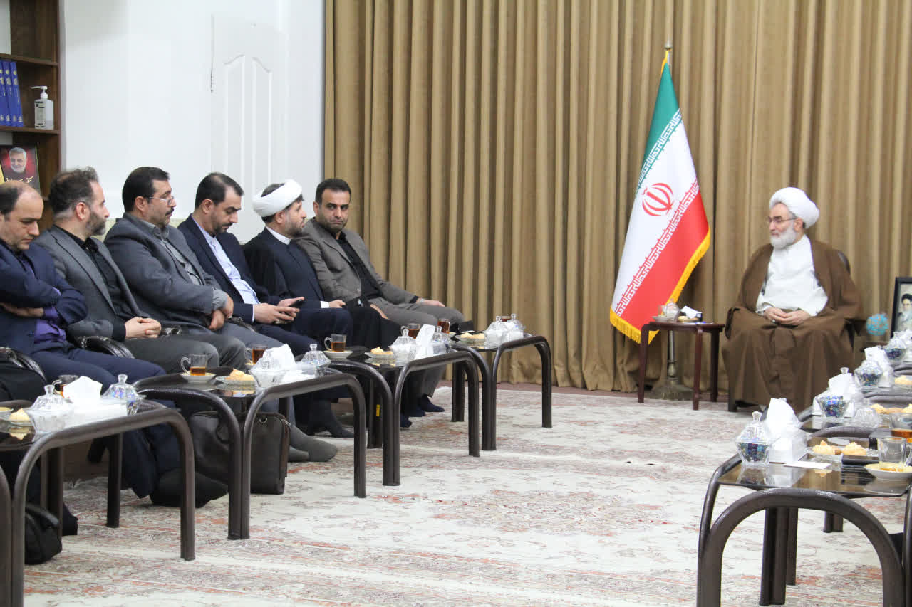 دانشگاه آزاد اسلامی گیلان؛ الگوی تعامل حوزه و دانشگاه و پیشگام در تحول مهارتی و درآمدهای غیرشهریهای دانشگاه آزاد اسلامی گیلان؛ الگوی تعامل حوزه و دانشگاه و پیشگام در تحول مهارتی و درآمدهای غیرشهریهای