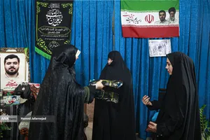 دیدار با خانواده شهید نخبه علی خدایاری
