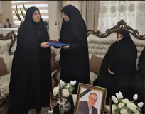 دیدار معاون بنیاد شهید و امور ایثارگران با خانواده شهید مردمی محمد رضا احمدی