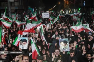 اجتماع مردمی در خونخواهی امام شهید امت - چهارراه کوکاکولا