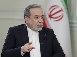 عراقچی: در حال رایزنی برای تسهیل عضویت ایران در بانک توسعه بریکس هستیم