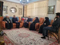 دیدار رئیس بنیاد شهید و امور ایثارگران با خانواده معزز شهید امیر سرلشکر نصیرزاده/یاد و راه شهدا  الهام‌بخش ملت ایران در پاسداری از استقلال و عزت کشور