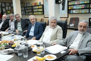  جلسه هیئت امنای دانشگاه آزاد اسلامی به ریاست دکترعلی اکبر ولایتی 