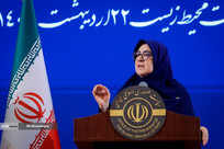 مهاجرانی: دولت با تمام توان به دنبال تأمین منابع لازم برای آغاز بازسازی است