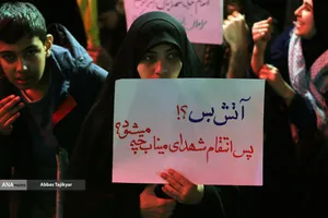 اجتماع مردمی در حمایت از رزمندگان اسلام و وداع با سردار شهید خادمی