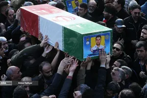 تشییع پیکر شهیدان لاریجانی، سلیمانی و شهدای ناو دنا