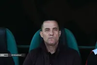 اوسمار: از هواداران پرسپولیس عذرخواهی می‌کنم/ استقلال با بازیکن دفاع می‌کرد